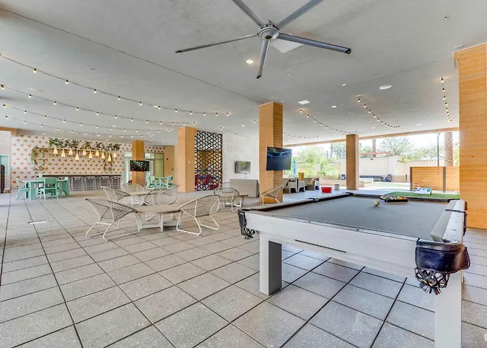 Boulevard Modern 1br Asu Pool Gym 01